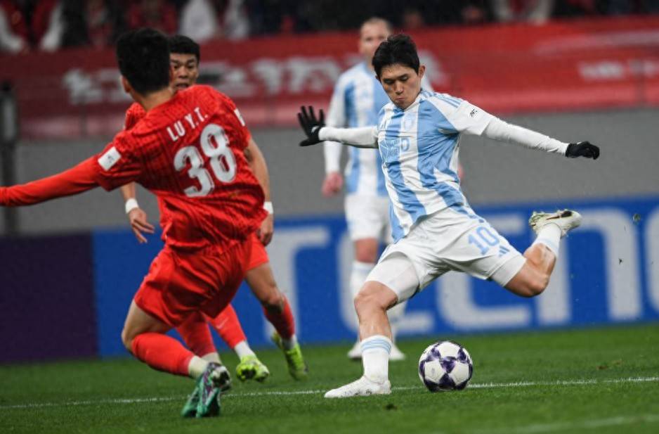 英雄联盟赔率-关于夏洛特黄蜂训练开放日，清晨止住颓势引欢呼，足总杯在即，赛季目标并未改变的信息